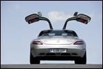 mercedes-sls-amg-posteriore.jpg