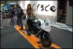 3_ragazza_motor_show_ktm.JPG