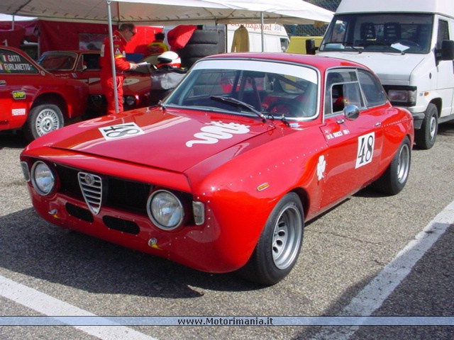 43 - Alfa Romeo Giulia GT 1300