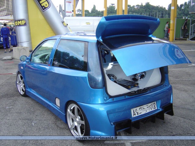 Fiat_punto_gt_tuning_2.JPG