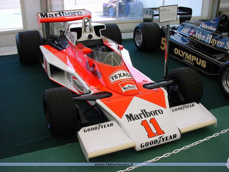 a_mclaren_m_23_11.jpg