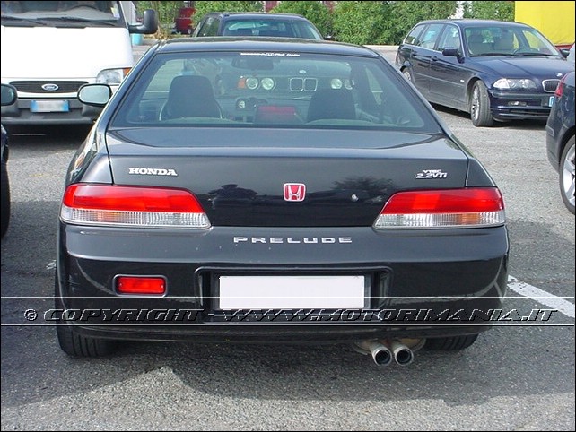 Honda prelude or integra type r