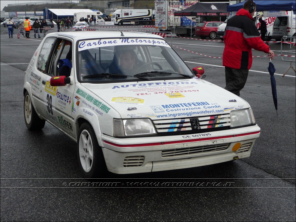 b_peugeot_205_rally_21.JPG